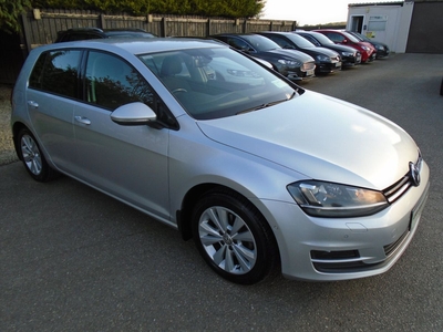 2014 - Volkswagen Golf Manual