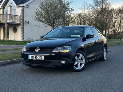 2014 - Volkswagen Jetta Manual