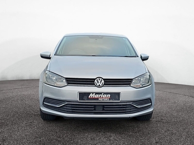 2014 - Volkswagen Polo Automatic