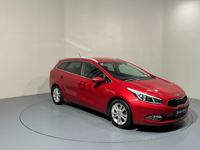 2015 (152) Kia Ceed