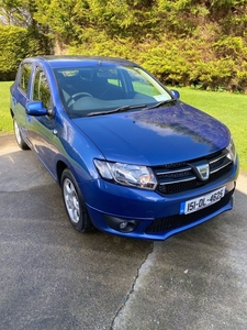 2015 - Dacia Sandero Manual