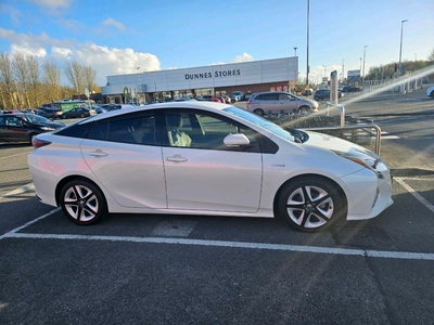 2015 - Toyota Prius Automatic