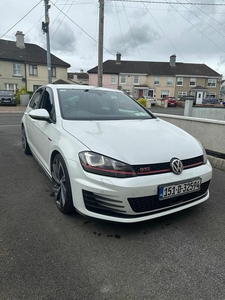 2015 - Volkswagen Golf Automatic