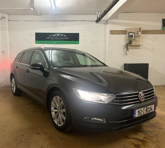 2015 - Volkswagen Passat Manual