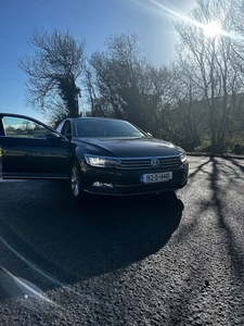 2015 - Volkswagen Passat Manual