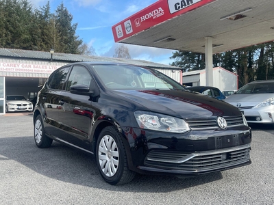 2015 - Volkswagen Polo Automatic