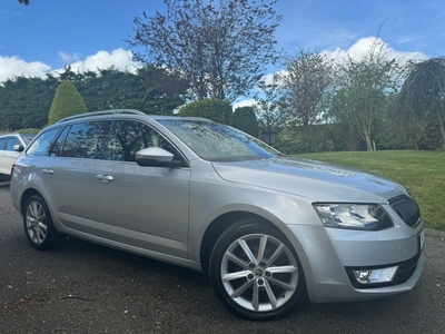 2016 - Skoda Octavia Manual