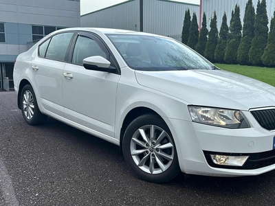 2016 - Skoda Octavia Manual