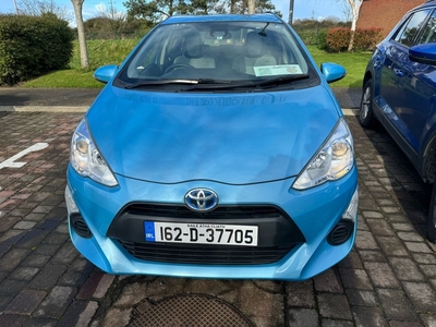 2016 - Toyota Aqua Automatic