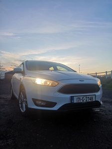 2017 - Ford Focus Manual