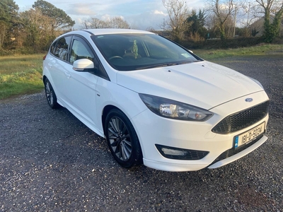 2018 - Ford Focus Manual