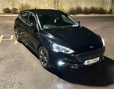 2019 - Ford Focus Manual