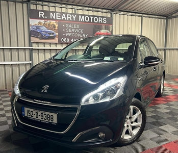 2019 - Peugeot 208 Manual