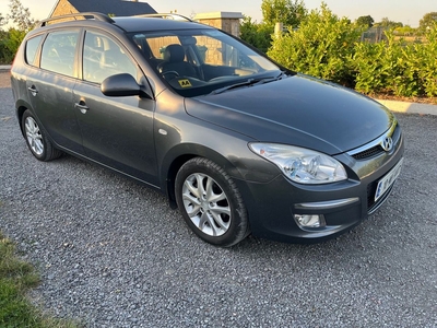 2010 - Hyundai i30 Manual