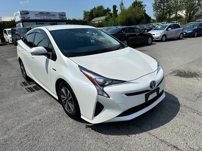 2016 - Toyota Prius Automatic