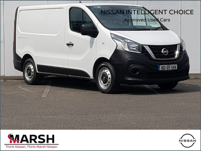 NISSAN NV300