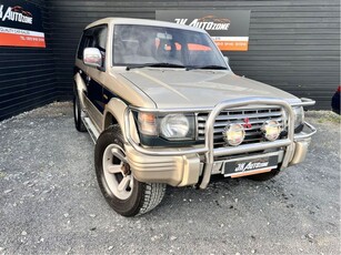 1999 Mitsubishi Pajero