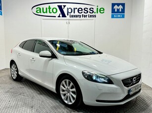 2015 Volvo V40