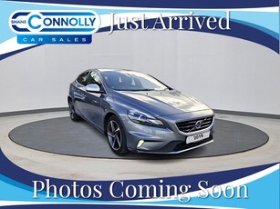 2016 (161) Volvo V40