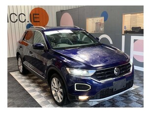 2021 (211) Volkswagen T-Roc