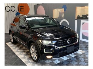 2021 (212) Volkswagen T-Roc