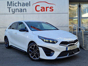 2022 (221) Kia Ceed