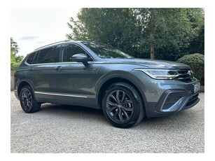 2022 (221) Volkswagen Tiguan Allspace