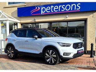 2022 Volvo XC40