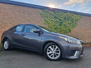 2014 (142) Toyota Corolla