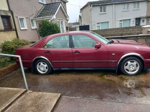 1999 - Mercedes-Benz E-Class Automatic