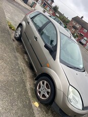 2003 - Ford Fiesta Manual