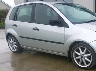 2004 - Ford Fiesta Manual