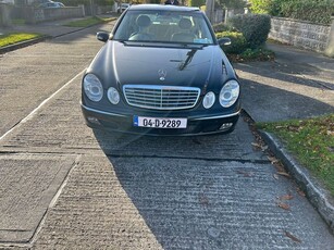 2004 - Mercedes-Benz E-Class Automatic