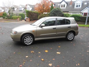 2004 - Nissan Almera Manual