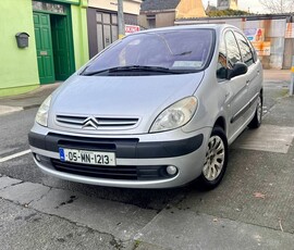 2005 - Citroen Xsara Manual