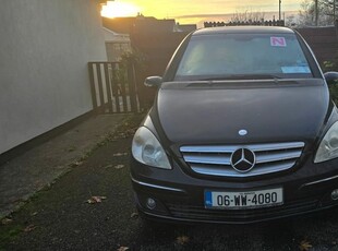 2006 - Mercedes-Benz B-Class Manual