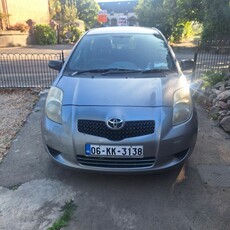 2006 - Toyota Yaris Manual