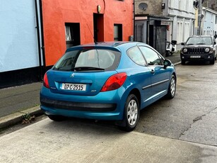 2007 - Peugeot 207 Manual