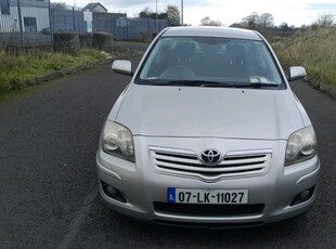 2007 - Toyota Avensis ---