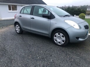 2007 - Toyota Yaris Manual