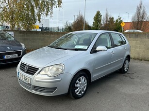 2007 - Volkswagen Polo Manual