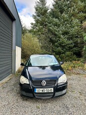 2007 - Volkswagen Polo Manual