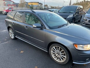 2007 - Volvo V50 Manual