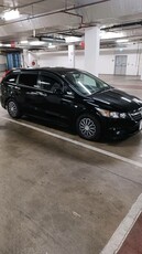 2008 - Honda Stream ---