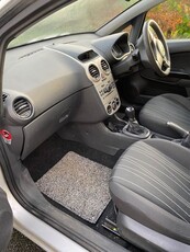 2008 - Opel Corsa Manual