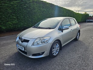 2008 - Toyota Auris