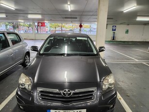 2008 - Toyota Avensis Manual