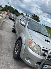 2008 - Toyota Hilux ---