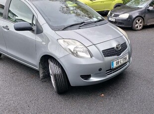 2008 - Toyota Yaris Manual