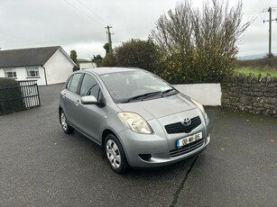 2008 - Toyota Yaris Manual